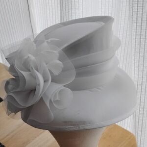 Elegant White Women's Hat